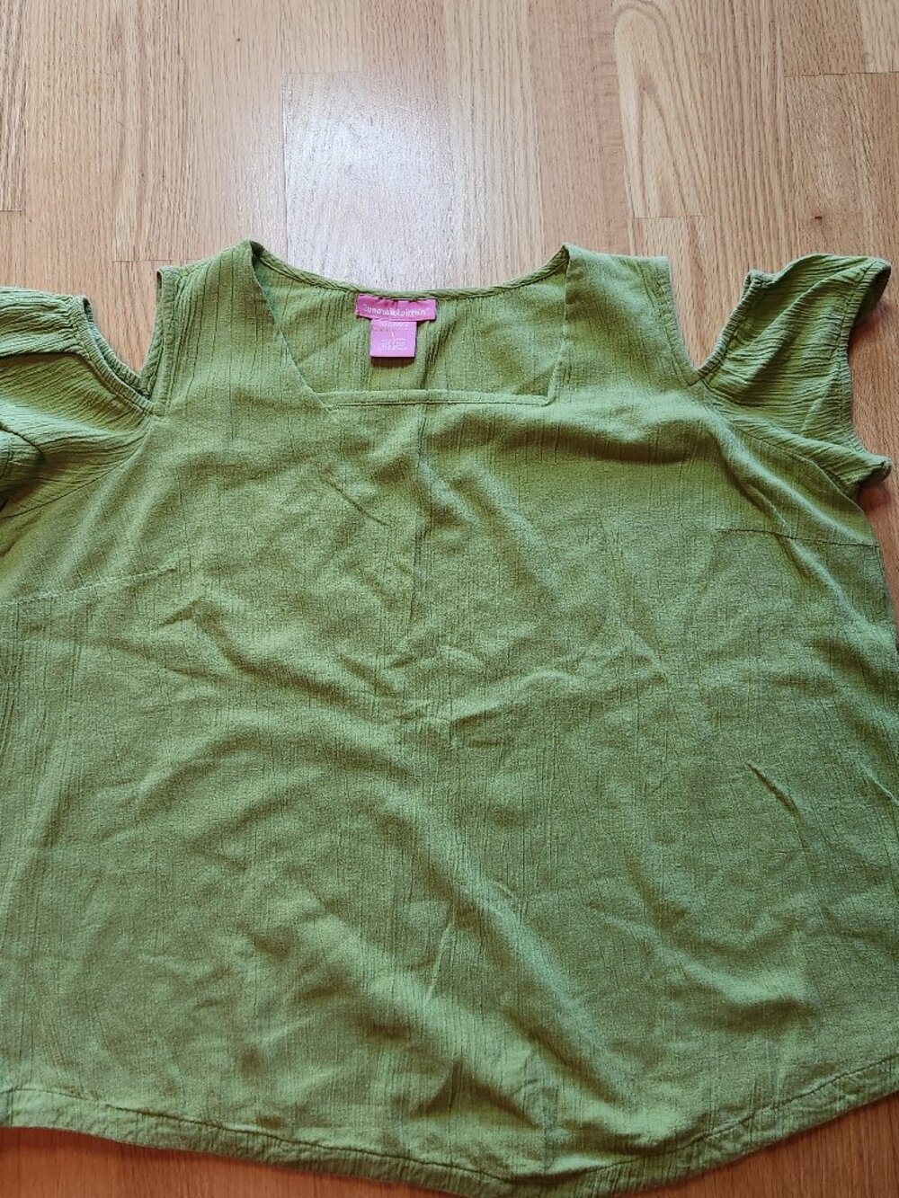 Woman Within - 100% Cold Shoulder Crinkle Green Top Square Neck Size L (18/20)
